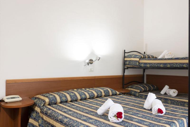 Bikini Tropicana Family Hotel Lido Di Savio Extérieur photo